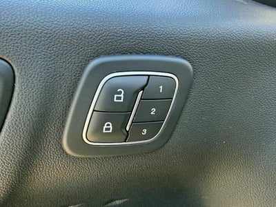 2020 Ford Escape Titanium Hybrid AWD