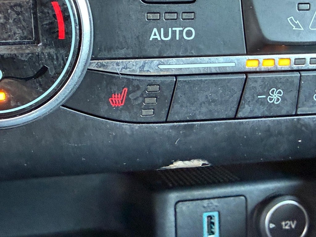 2020 Ford Escape Titanium Hybrid AWD