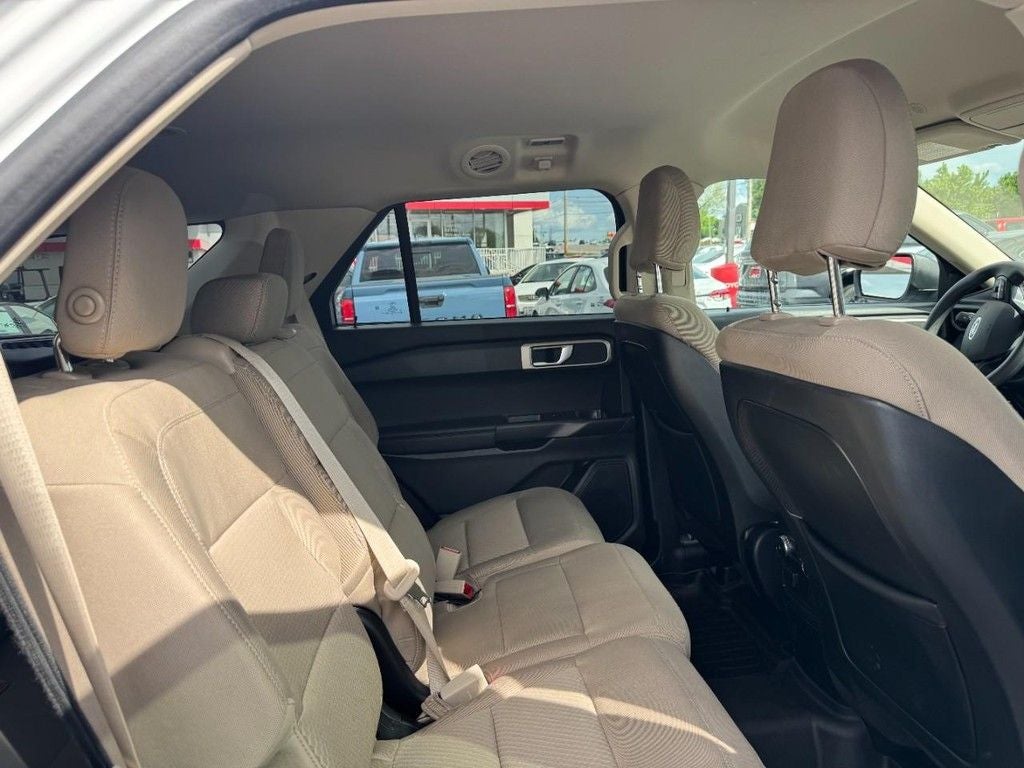 2020 Ford Explorer Base