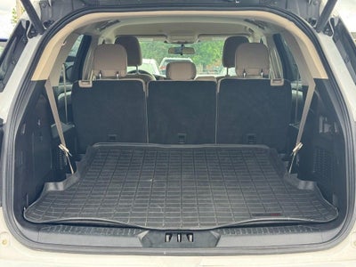2020 Ford Explorer Base
