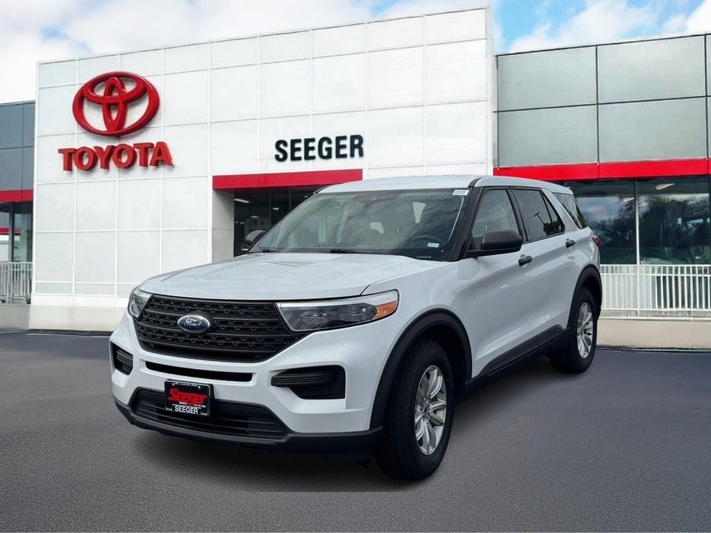2020 Ford Explorer Base