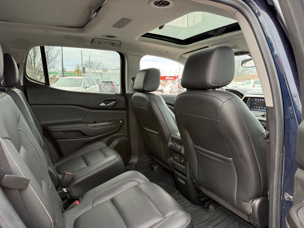 2017 GMC Acadia FWD 4dr SLT w/SLT-1