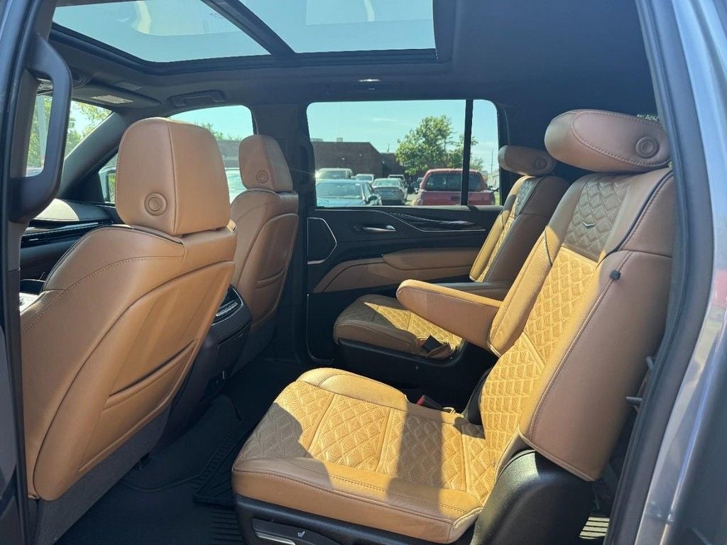 2021 Cadillac Escalade ESV Premium