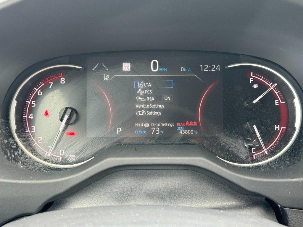 2025 Toyota RAV4 LE