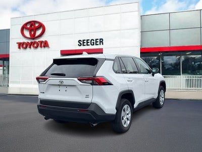 2025 Toyota RAV4 LE