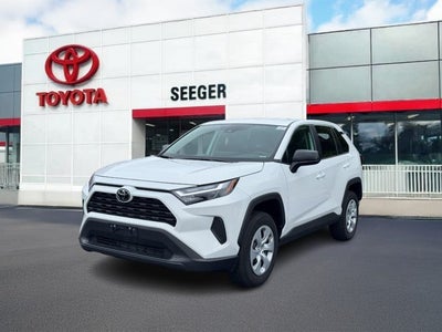 2025 Toyota RAV4 LE