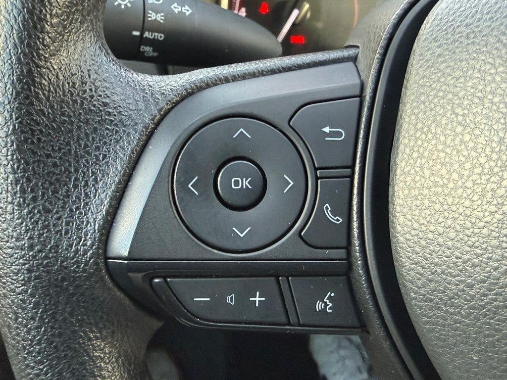 2025 Toyota RAV4 XLE AWD (Natl)