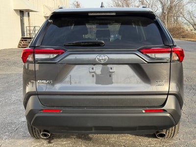 2025 Toyota RAV4 XLE AWD (Natl)