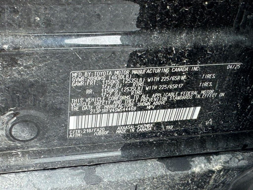 2025 Toyota RAV4 XLE