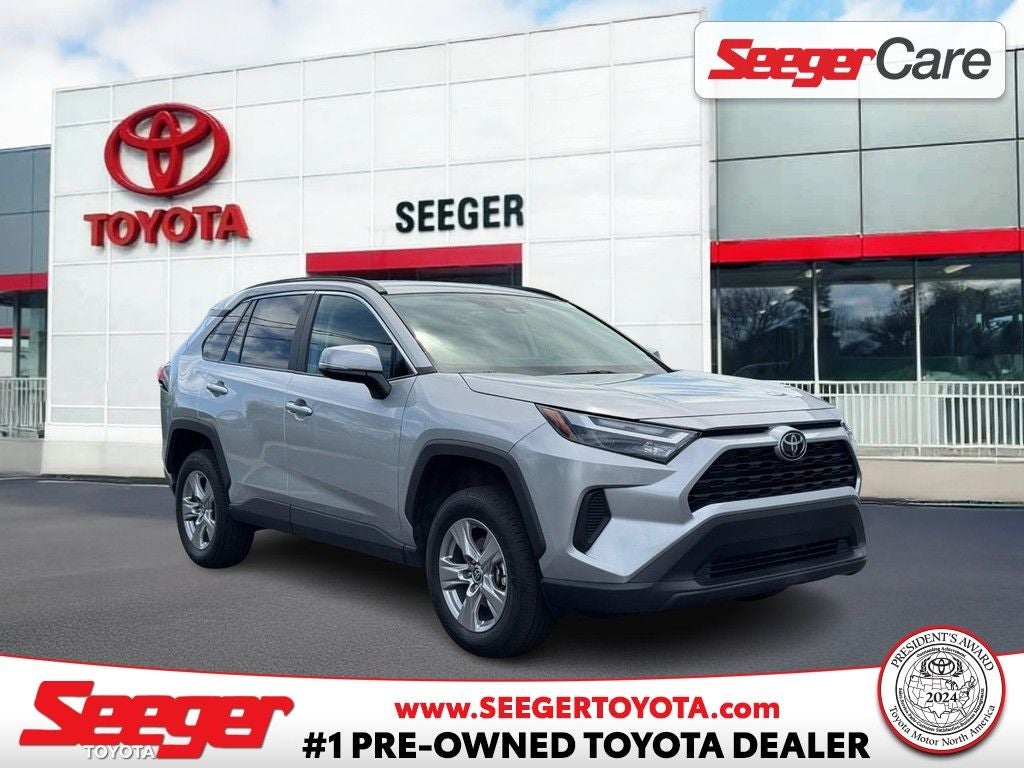 2025 Toyota RAV4 XLE