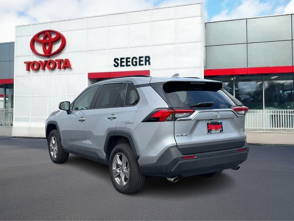 2025 Toyota RAV4 XLE