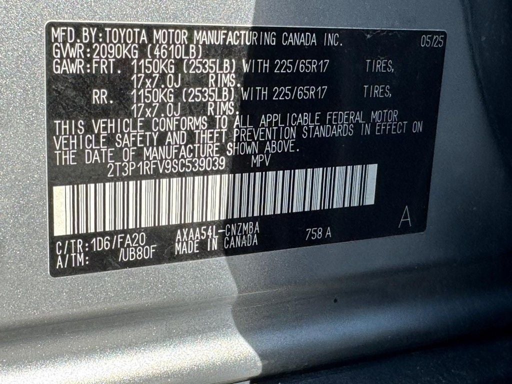 2025 Toyota RAV4 XLE