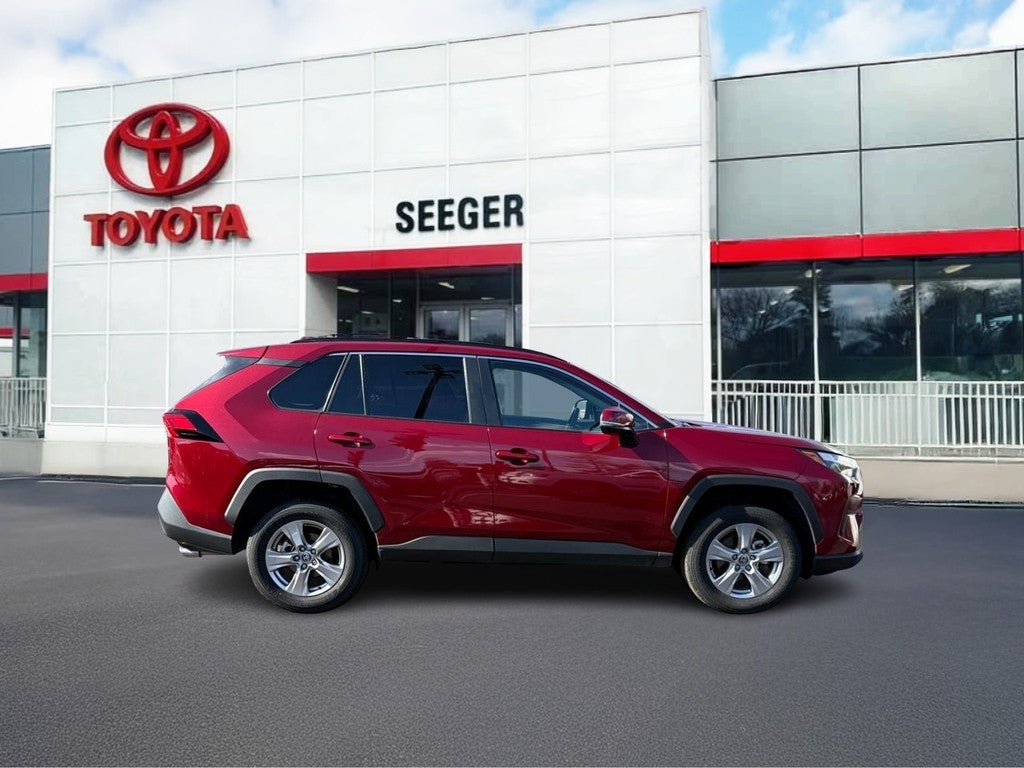 2025 Toyota RAV4 XLE AWD (Natl)