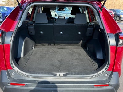 2025 Toyota RAV4 XLE AWD (Natl)