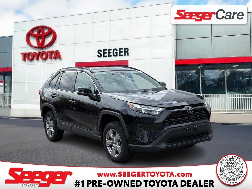 2024 Toyota RAV4 XLE FWD (Natl)