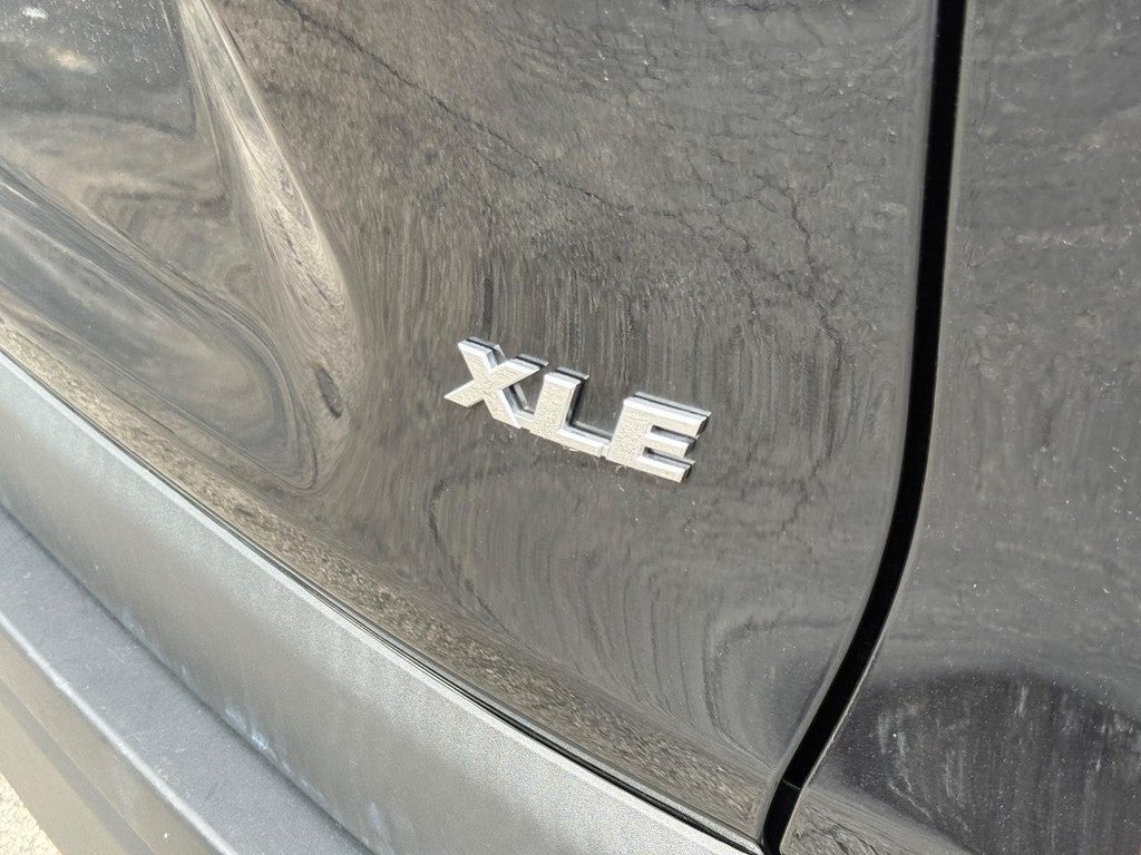 2024 Toyota RAV4 XLE FWD (Natl)