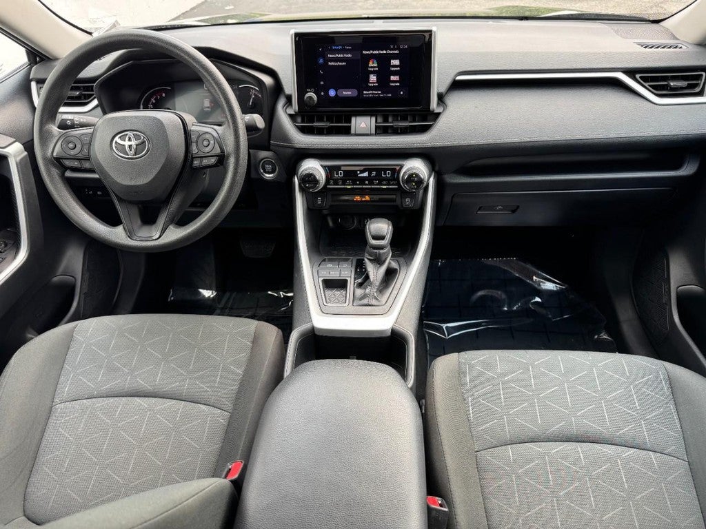 2024 Toyota RAV4 XLE FWD (Natl)