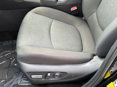 2024 Toyota RAV4 XLE FWD (Natl)