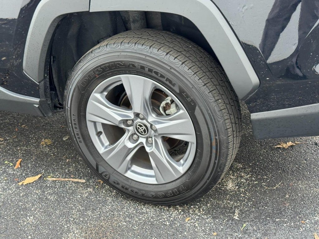 2024 Toyota RAV4 XLE FWD (Natl)