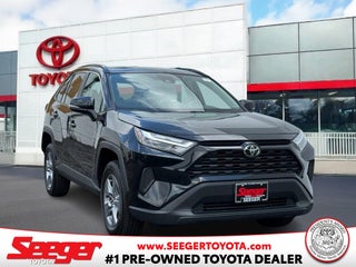 2024 Toyota RAV4 XLE FWD (Natl)