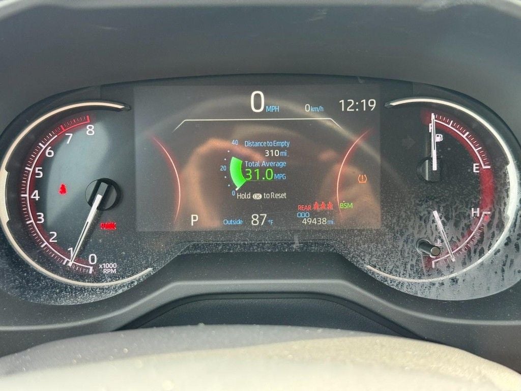 2025 Toyota RAV4 XLE