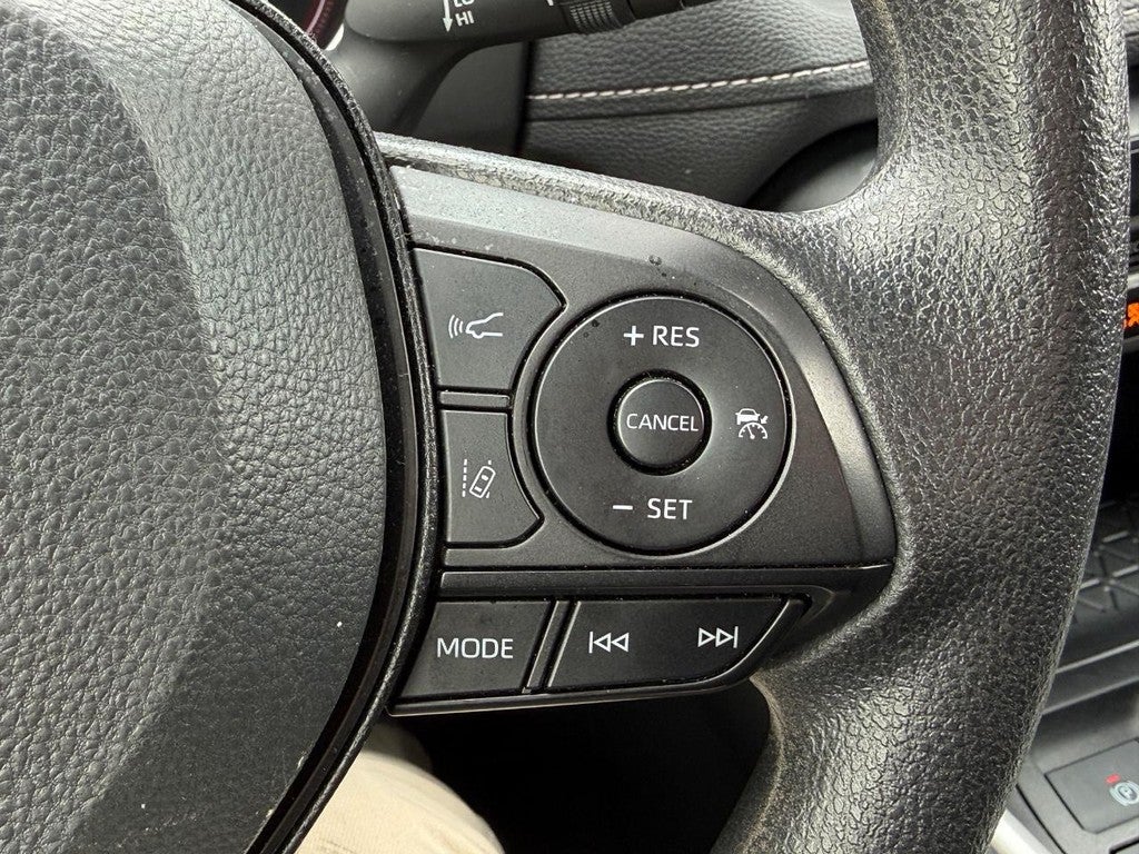 2025 Toyota RAV4 XLE FWD (Natl)