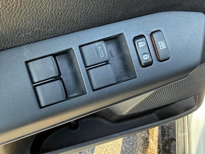 2016 Toyota RAV4 FWD 4dr LE (Natl)