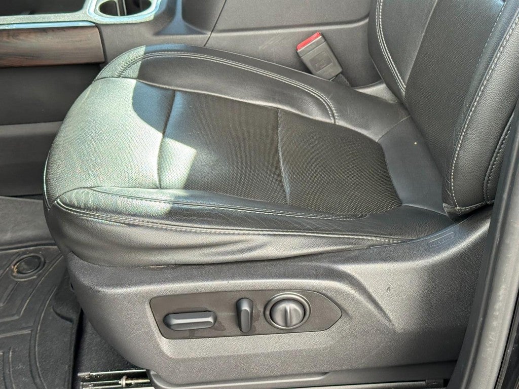 2019 GMC Sierra 1500 4WD Crew Cab 147" SLT