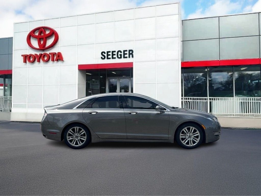 2014 Lincoln MKZ Base