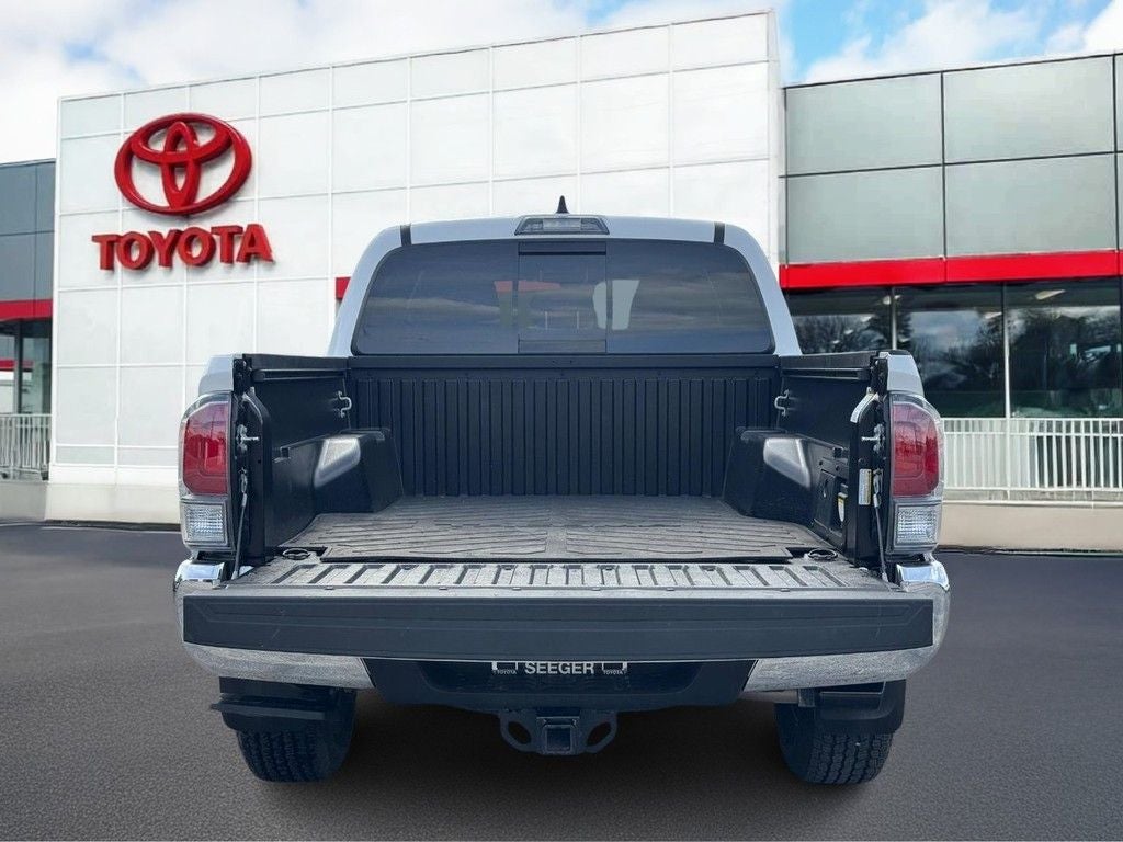 2023 Toyota Tacoma TRD Off-Road V6