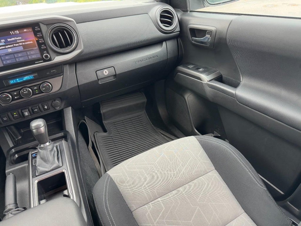 2023 Toyota Tacoma 4WD Double Cab 5' Bed V6 (Natl)