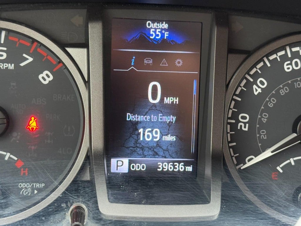 2023 Toyota Tacoma 4WD Double Cab 5' Bed V6 (Natl)