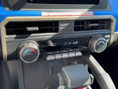 2025 Toyota Tacoma 4WD Double Cab Bed (Natl)