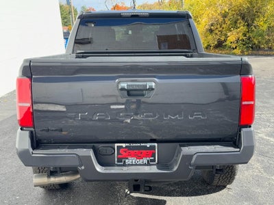 2025 Toyota Tacoma 4WD Double Cab Bed (Natl)