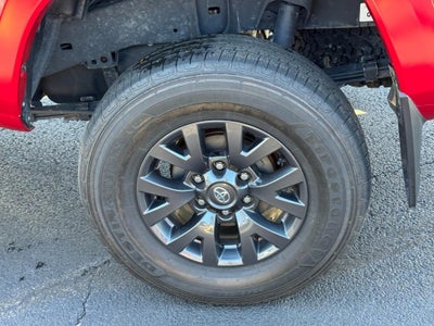 2023 Toyota Tacoma 2WD Double Cab 6' Bed V6 AT (Natl)