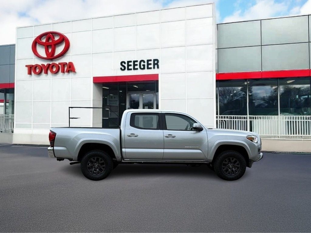 2022 Toyota Tacoma SR5 V6