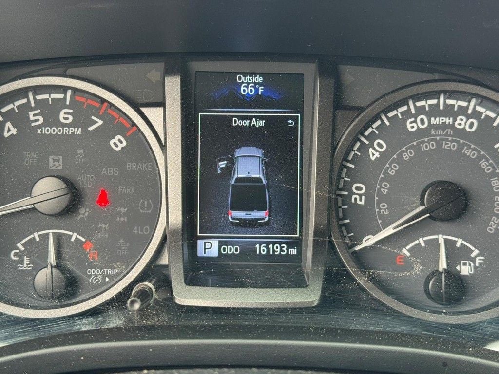 2023 Toyota Tacoma TRD Sport V6