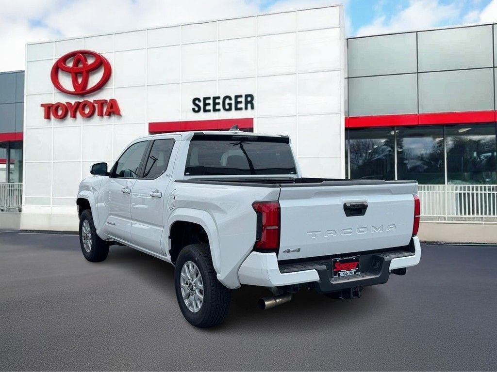 2025 Toyota Tacoma SR5