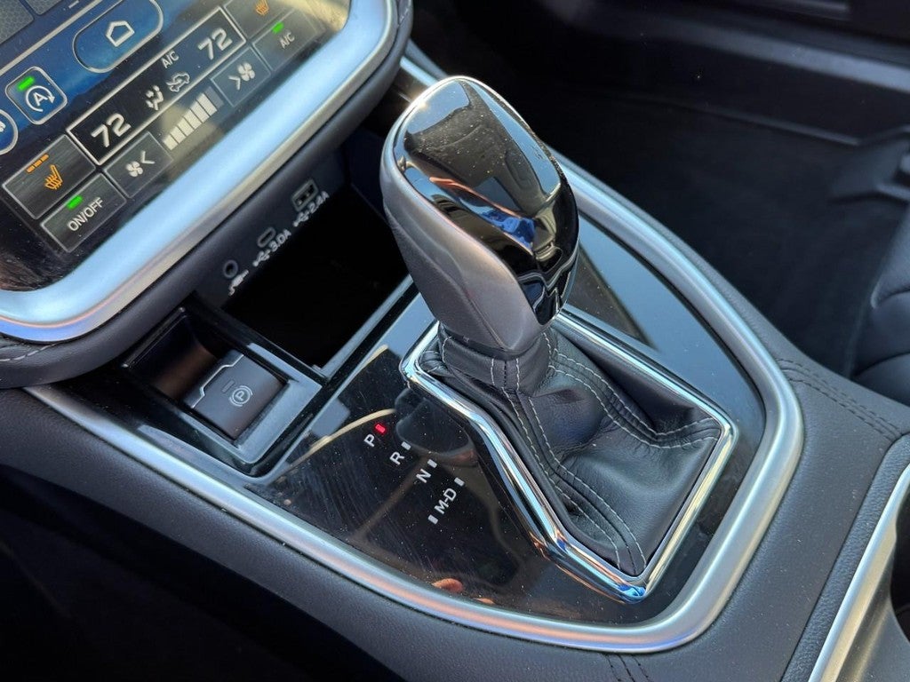 2023 Subaru Outback Limited XT CVT