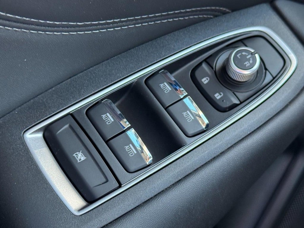 2023 Subaru Outback Limited XT CVT