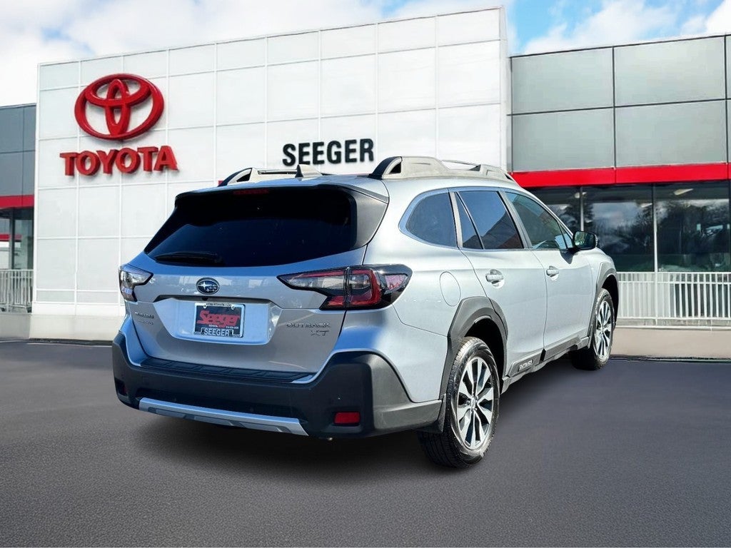 2023 Subaru Outback Limited XT CVT