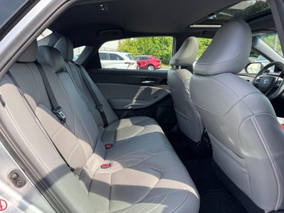 2019 Toyota Avalon Hybrid Limited