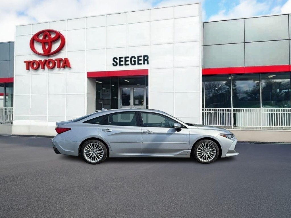 2019 Toyota Avalon Hybrid Limited