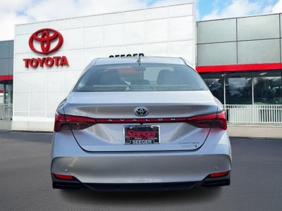 2019 Toyota Avalon Hybrid Limited