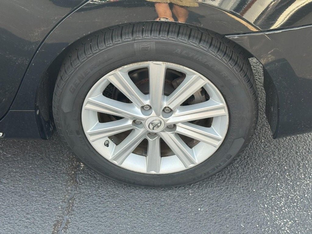 2012 Toyota Camry Hybrid XLE