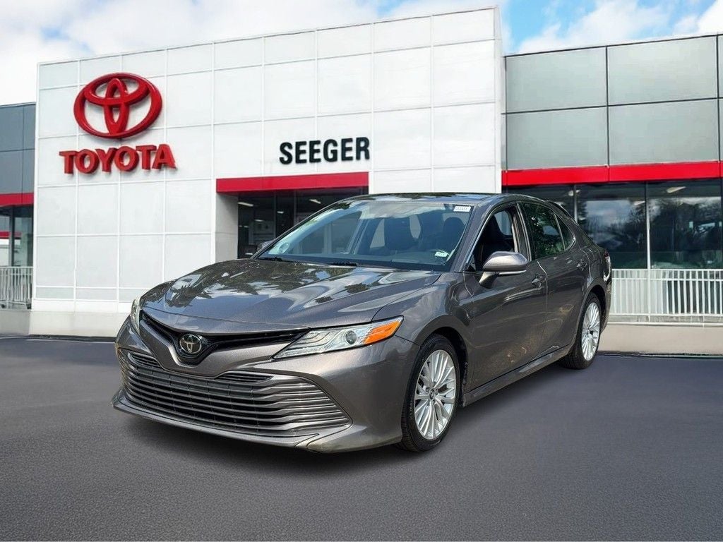2019 Toyota Camry XLE
