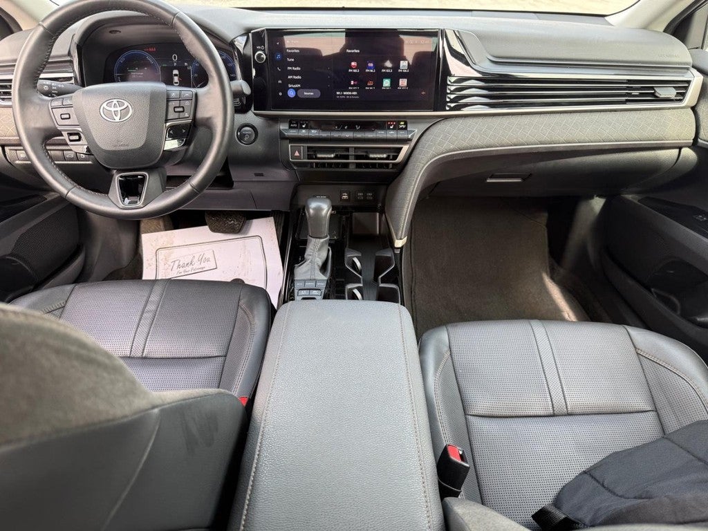 2025 Toyota Camry XLE (Natl)