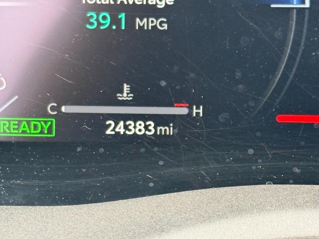 2025 Toyota Camry XLE (Natl)