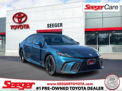 2025 Toyota Camry SE