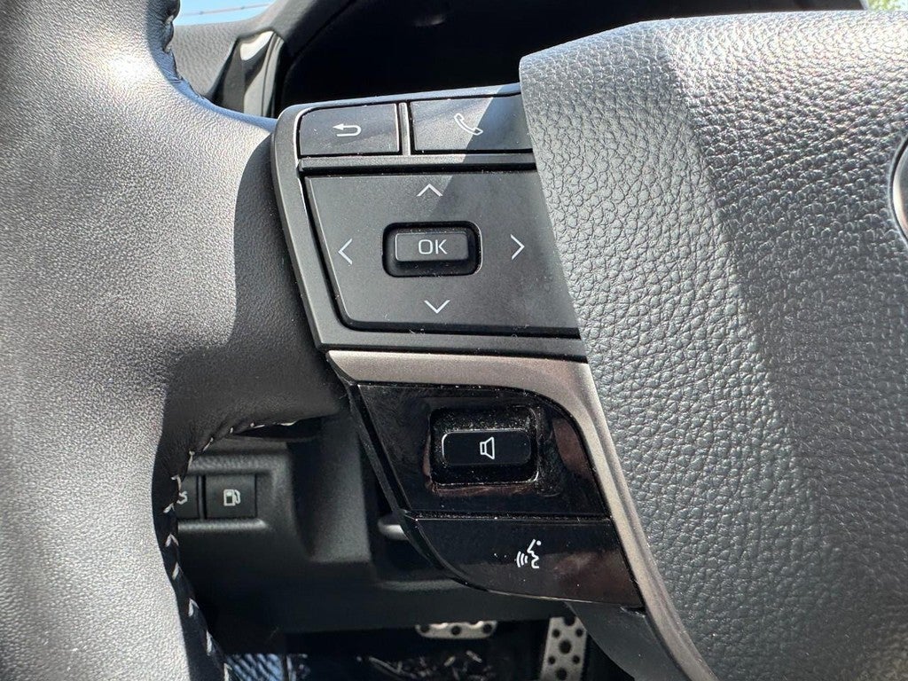 2025 Toyota Camry (Natl)